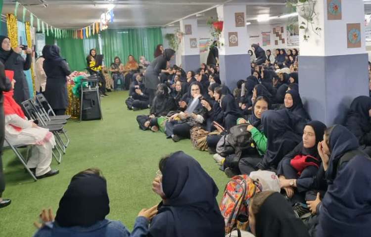 ویژه برنامه ولادت حضرت زینب (س)و روز پرستار 8