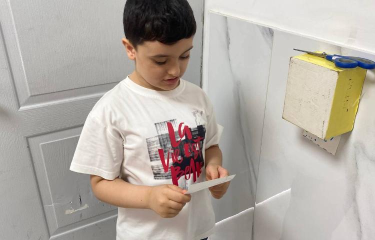 پاسخ به سوالات جای خالی از Reading 3