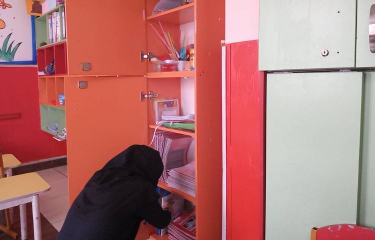 پاک سازی کلاس ها برای نوروز 12