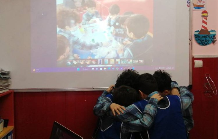 :پایان هفته علوم با پخش عکس و فیلم گروه های چهارخانه 2