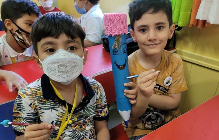 :پایه اول انگور، فارسی(در دست گرفتن مداد) 10