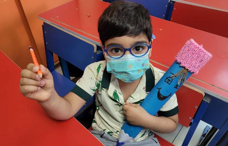 :پایه اول انگور، فارسی(در دست گرفتن مداد) 11