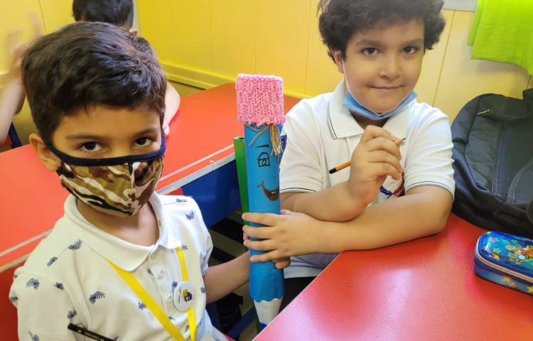 :پایه اول انگور، فارسی(در دست گرفتن مداد) 2