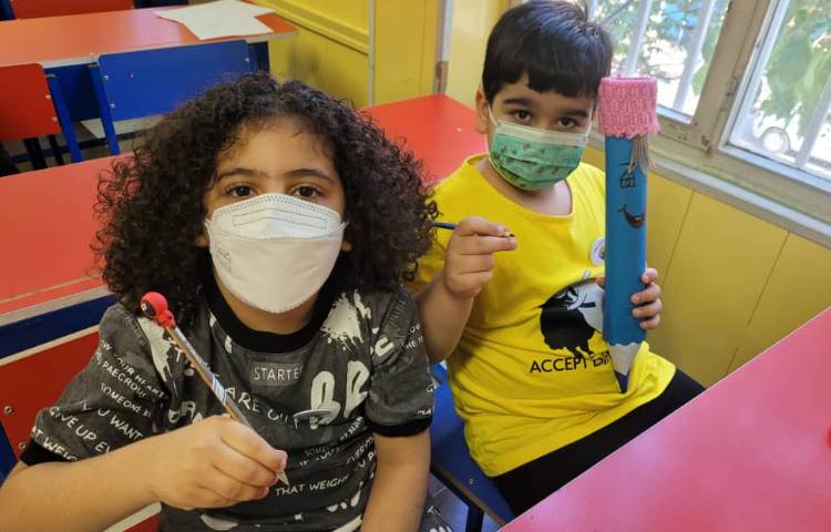 :پایه اول انگور، فارسی(در دست گرفتن مداد) 6