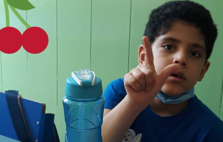 :پایه اول گیلاس، دست ورزی مداد در دست گرفتن و شناخت خط زمینه 1