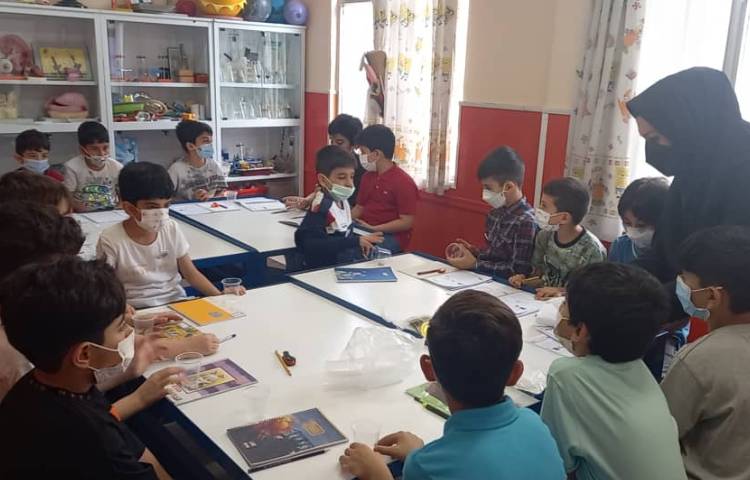 :پایه سوم زمین، درس علوم(دانشمند کوچک) 2