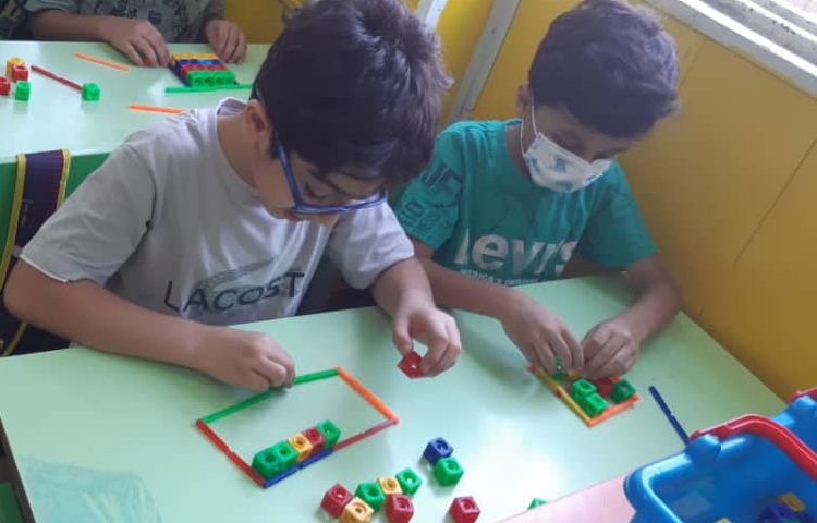 :پایه چهارم اندیشمندان، یادآوری مفهوم محیط و مساحت با بازی و چینه و چوب خط 5