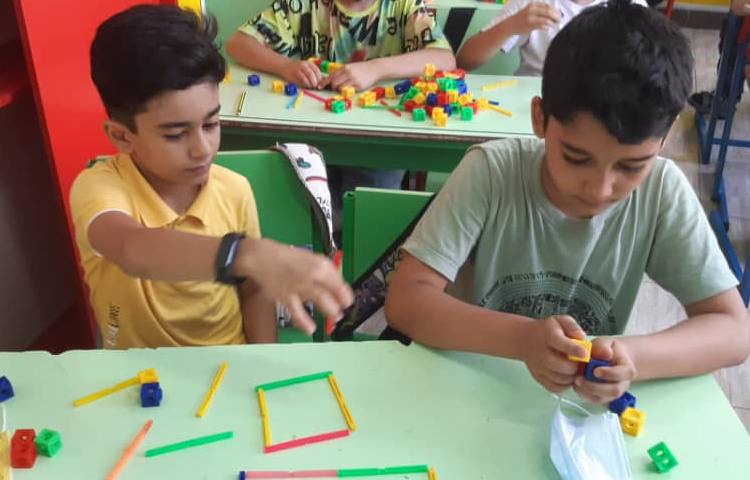 :پایه چهارم اندیشمندان، یادآوری مفهوم محیط و مساحت با بازی و چینه و چوب خط 10