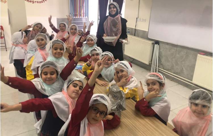 پخت املت (Cooking an omelette )