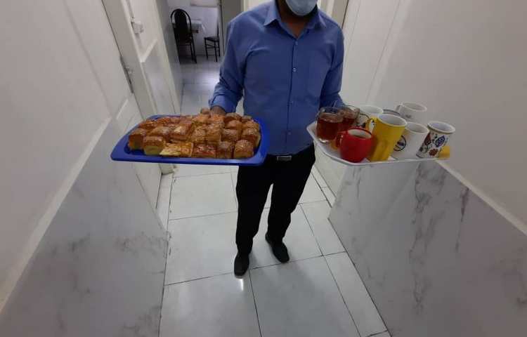 پخش شیرینی و شربت و چای به مناسبت ولادت حضرت رسول اکرم ص و امام جعفر صادق ع 6