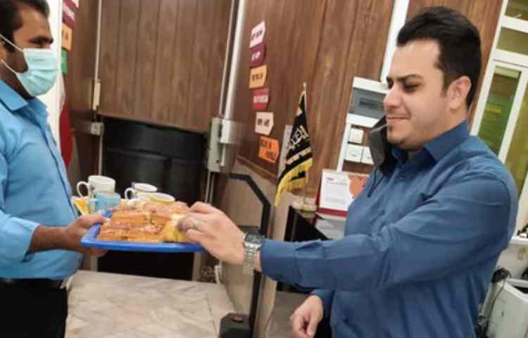 پخش شیرینی و شربت و چای به مناسبت ولادت حضرت رسول اکرم ص و امام جعفر صادق ع 7