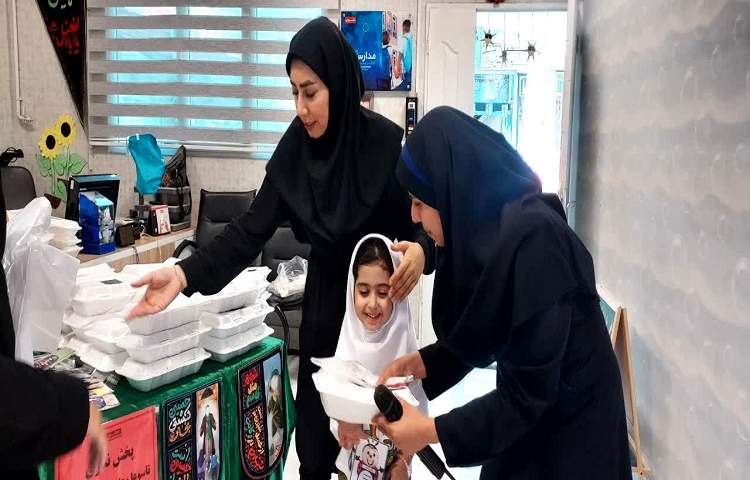 پخش نذری به مناسبت تاسوعا و عاشورای حسینی 8