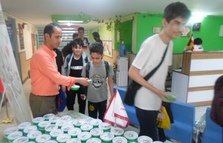 پخش نذری حلیم به مناسبت شهادت حضرت علی (ع) 4