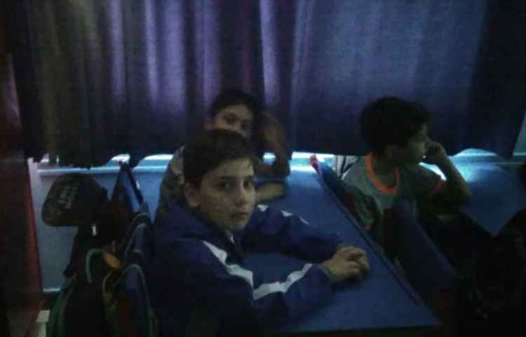 پخش کلیپ اموزشی مربوط به درس مسجد محله ی ما 5