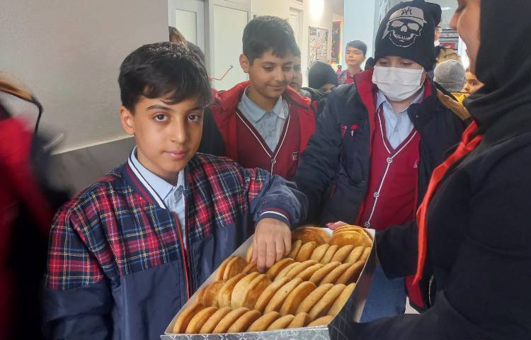 پذیرایی به مناسبت جشن 2