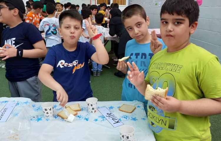 پذیرایی صبحانه سالم در دبستان 1