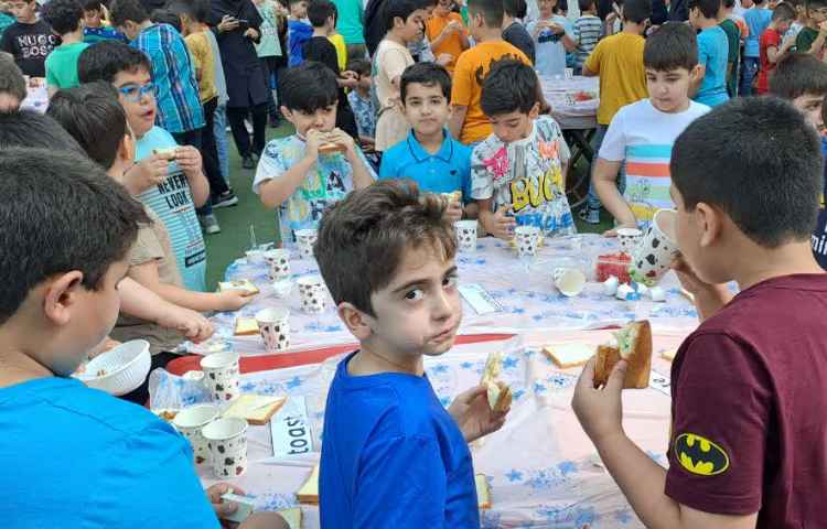 پذیرایی صبحانه سالم در دبستان 2