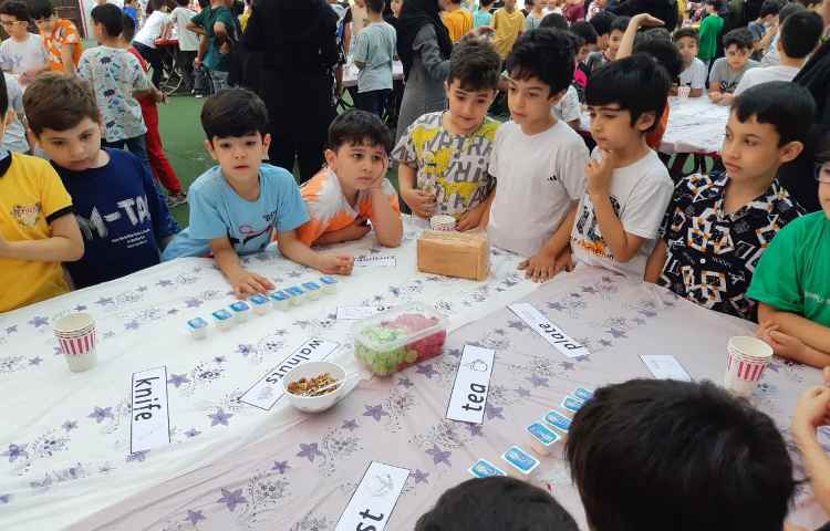 پذیرایی صبحانه سالم در دبستان 2