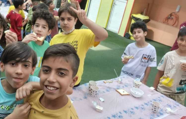 پذیرایی صبحانه سالم در دبستان 5