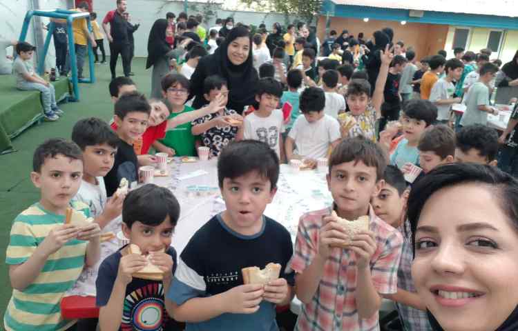 پذیرایی صبحانه سالم در دبستان 5
