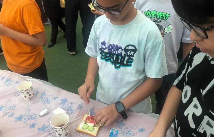 پذیرایی صبحانه سالم در دبستان 6