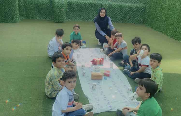 پذیرایی صبحانه سالم در دبستان