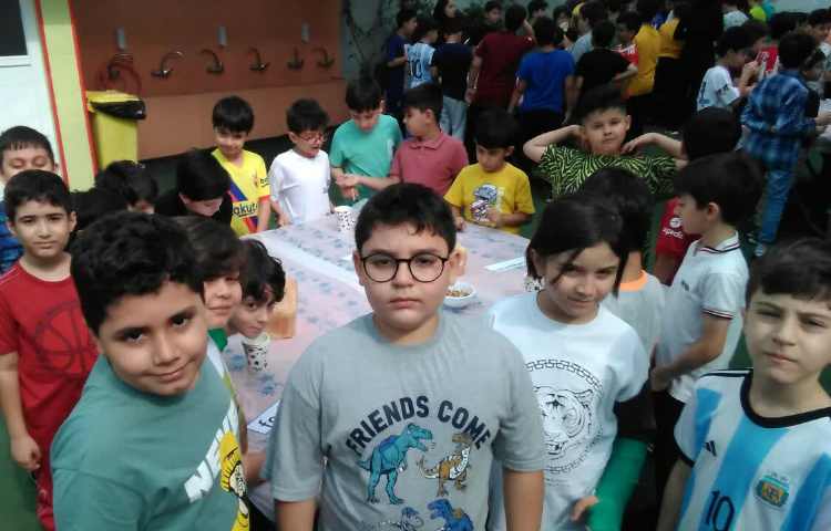 پذیرایی صبحانه سالم در دبستان