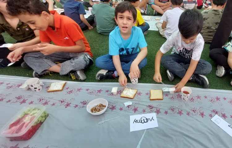 پذیرایی صبحانه سالم در دبستان