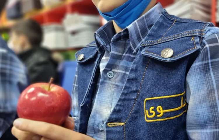 پذیرایی میان وعده دانش آموزان پایه دوم دبستان 3