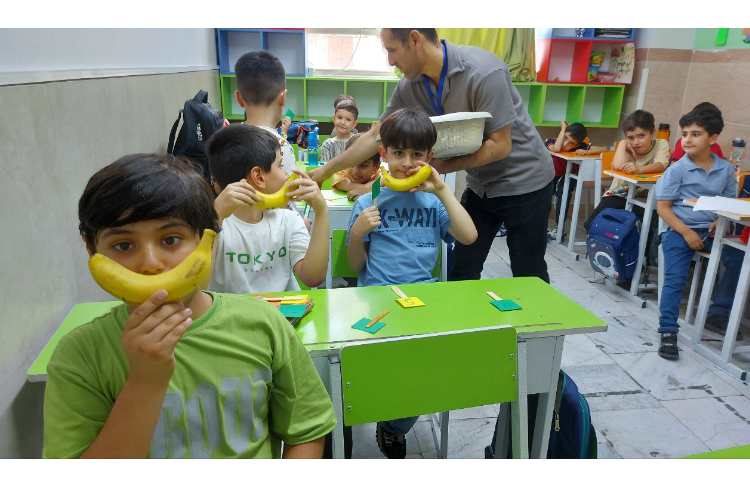 پذیرایی میان وعده پایه های پیش تا دوم 10