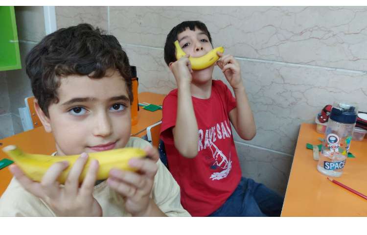 پذیرایی میان وعده پایه های پیش تا دوم 12