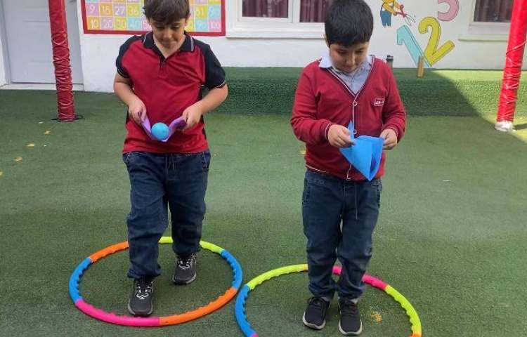 پرسش و پاسخ با بازی در زنگ زبان عمومی