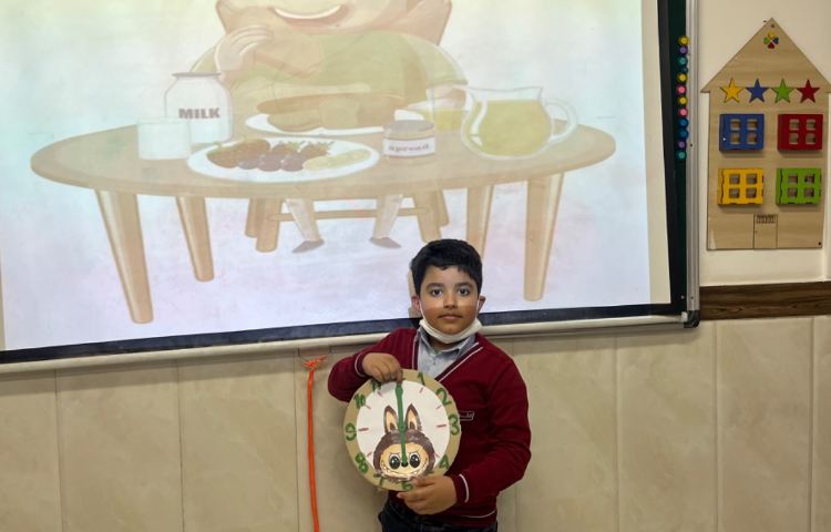 پرسش و پاسخ راجع به زمان انجام فعالیت‌های روزمره-زنگ Math 4