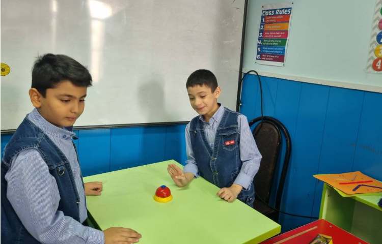 پرسش و پاسخ و مسابقه با جمله سوالی What's your favourite .....? My favourite ..... is ...... 2