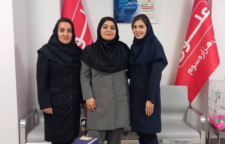 پرسنل عزیز اردیبهشت ماهی 2