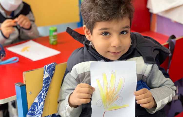 پرنده باانکشتان دست 12