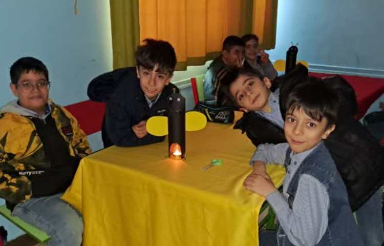 پروژه کرم شب تاب هفته ملی علوم 4