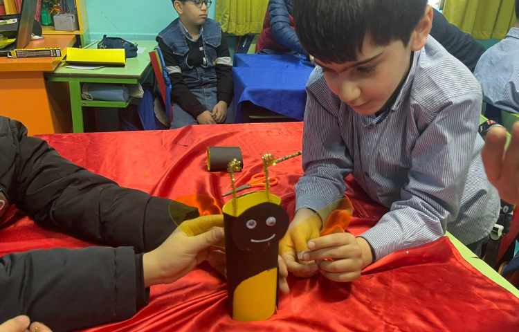 پروژه کرم شب تاب هفته ملی علوم 4