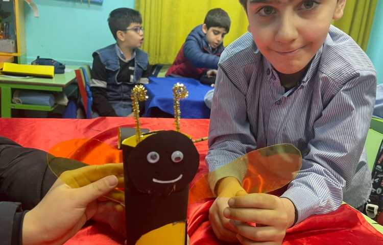 پروژه کرم شب تاب هفته ملی علوم 7