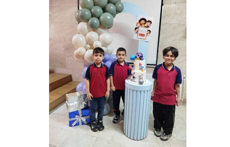 پسرای قشنگ مهر ماهی تولدتون مبارک 1