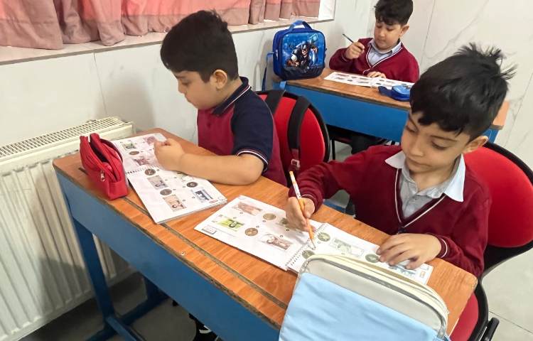 پول و تاریخچه آن و اشکال مختلف سکه ها و اسکناس‌ها 3