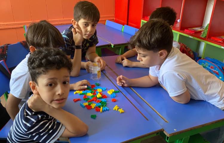 : پیداکردن کلمات مربوط به x,y,ch,sh,th با استفاده از حروف بهم ریخته