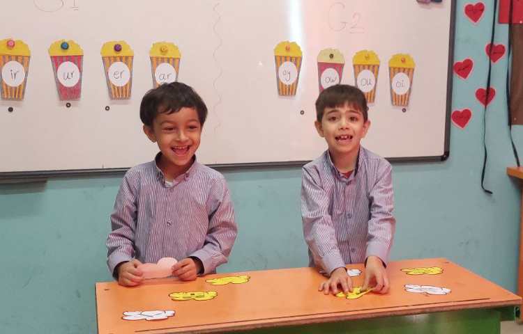 پیدا کردن ترکیب هر کلمه با بازی‌دانه ها پفیلا 3