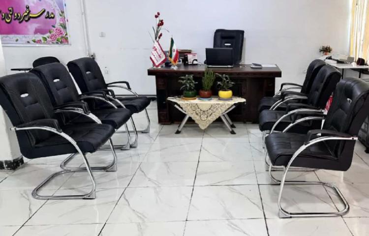 دفتر مدرسان پیش‌دبستان و دبستان دخترانه سفیران یاسوج