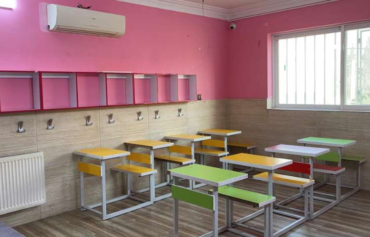 کلاس پیش‌دبستان و دبستان دخترانه طلیعه دانش قائم شهر