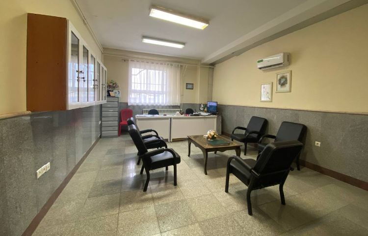 دفتر مدرسان پیش‌دبستان و دبستان دخترانه گنجینه خرد هشتپر