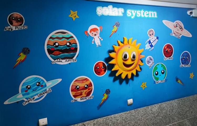 راه‌پله پیش‌دبستان و دبستان وفاداران علم کرج