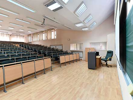 چرا تحصیلات دانشگاهی مهم است؟