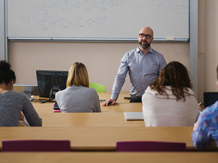 افزایش ارتباطات و مهارت‌های اجتماعی