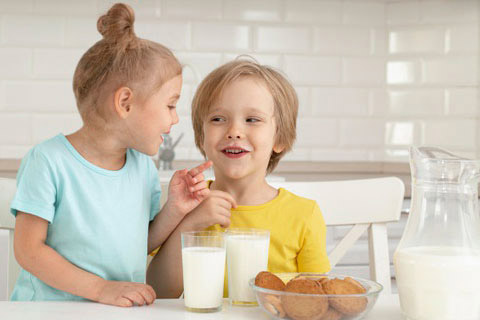 شیر گرم یا سرد؟ کدام بهتر است؟